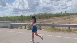 Yiny Leon - Legging Cardio Fuck Under the Bridge