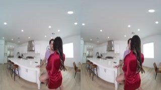 She Wants to Try Anal Sex - Virtual Real Porn