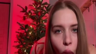 CaliforniaBabe - She Gave Me A Blowjob For Christmas