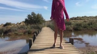 ElisaDreams - Showing Off My Body Going To The Beach