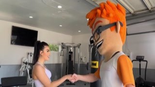 PornDudes Hardcore Gym Session with Busty Trainer Gal Ritchie Ends with a Protein Blast!