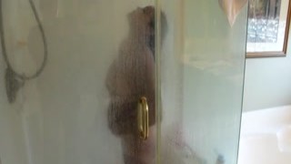 MaxineX - Taking A Shower After The Orgy