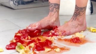 German Food Feet Crunch Fetisch porn with sexy student