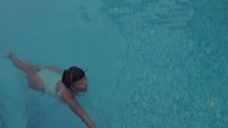 NaughtyLada - Hotelpool