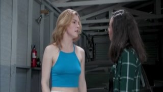 Lesbian stepsisters anal fuck in garage