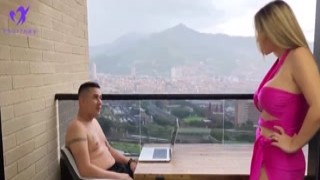 Kourtney Love Folla En El Balcon De Un Penthouse Del Poblado En Medellin