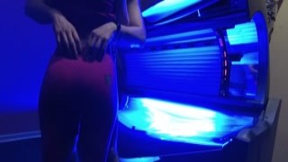 Lol Upskirt - Risky sex with a blondy girl in the solarium of the fitness club