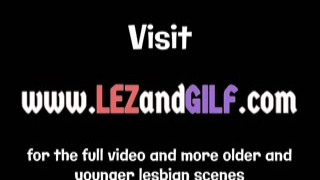 Lez gilf pussylicking girlfriend in duo before facesitt