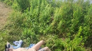 SweetSweetness - Fucked a married woman on the rocksSex in nature